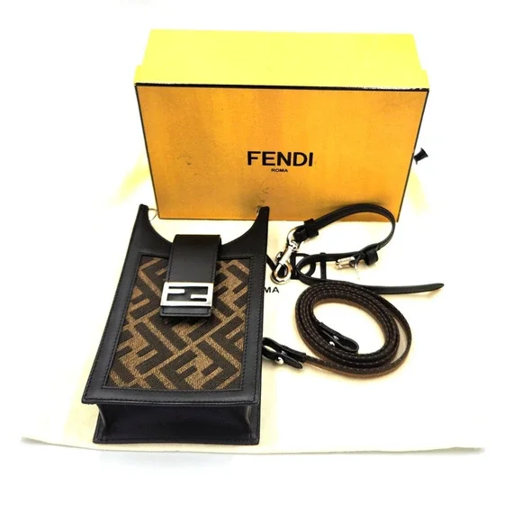 FENDI Black Leather Zucca Shoulder Bag